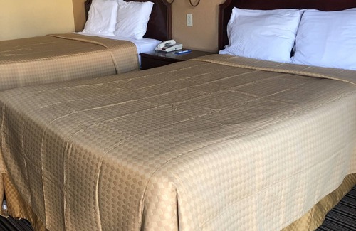 Columbus Hotel | Rodeway Inn Columbus West