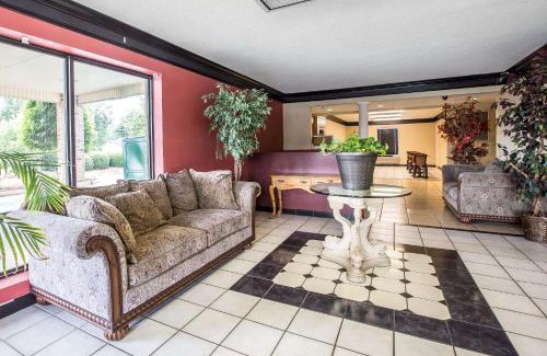 Arcadia Hotel | Rodeway Inn Expo Center