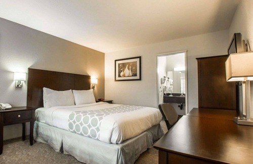 Westlake South Hotel | Rodeway Inn Los Angeles Convention Center