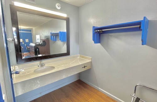 Nashville Hotel | Rodeway Inn Nashville Donelson