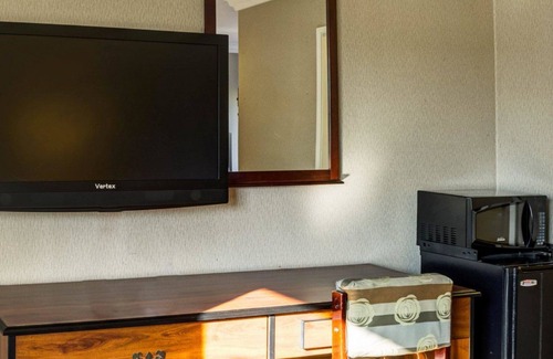 Del Rey Hotel | Rodeway Inn near Venice Beach