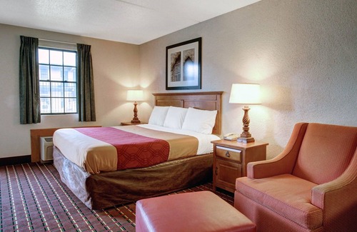 New Braunfels Hotel | Rodeway Inn New Braunfels
