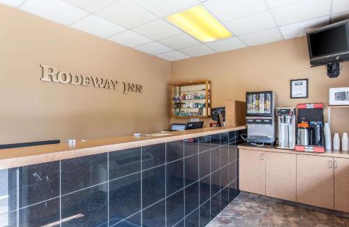 Sandusky Hotel | Rodeway Inn Sandusky North