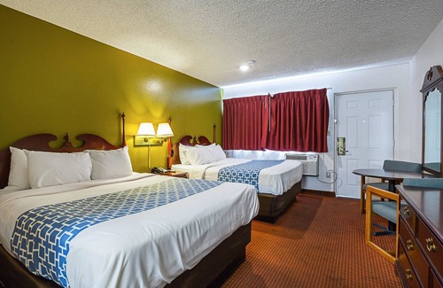 Cedar City Hotel | Rodeway Inn