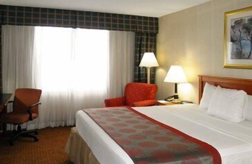 Indianapolis Hotel | Rodeway Inn