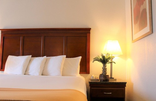 Santa Clara Hotel | Rodeway Inn