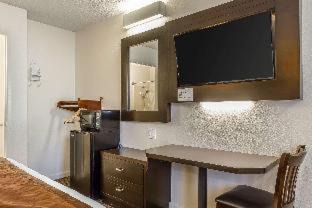 Rohnert Park Hotel | Rodeway Inn Wine Country