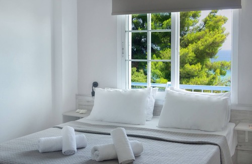Polichrono House | Roditsa Patritsia Apartments