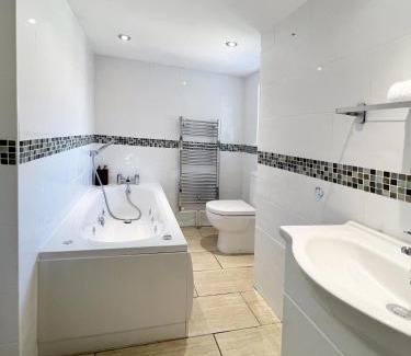 Scaynes Hill House | Rodney Retreat, Ramsgate Kent