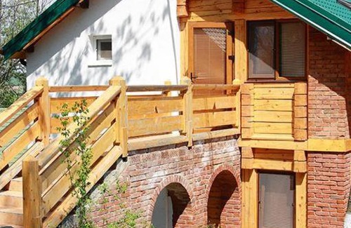 Vinnytsia Oblast House | Rodovoe Gnezdo Garmaki