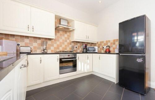 Belford House | Roe Deer