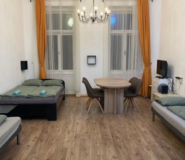 Lagymanyos Apartment | Roland Apartment Downtown - BUDA