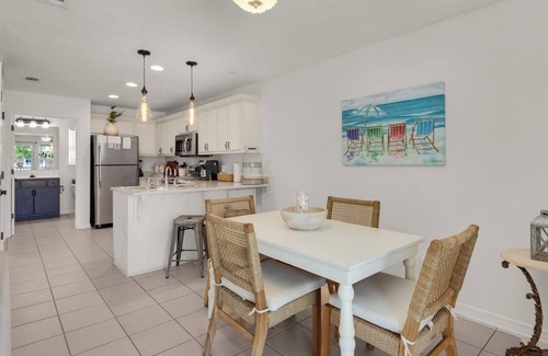 Seagrove Beach Condo | Rollin Tide Villas