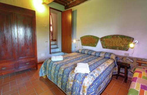 Castiglione d'Orcia House | Rolling farmhouse of Val d'Orcia