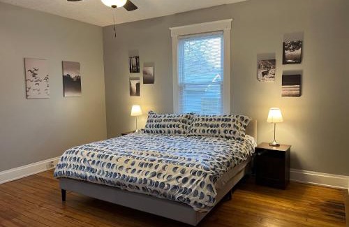 Norwood Apartment | Rolston 1, One Bedroom Unit near Xavier Downtown