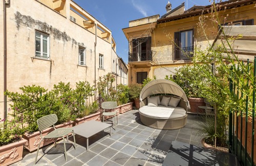Rione IV Campo Marzio Apartment | ROMAC - Campo Marzio