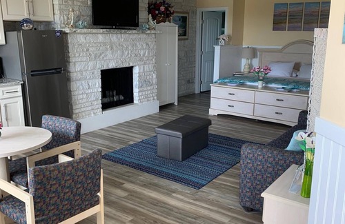 North Wildwood Apartment | Roman Holiday Motel