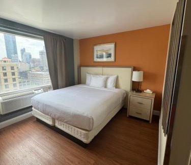 Queens Hotel | Romana Hotel - NYC