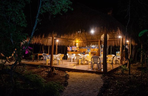 Akumal Cabin | Romantic Getaway in the Jungle with AC