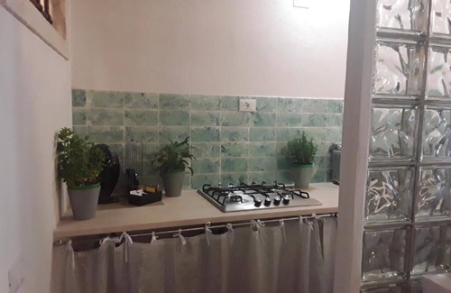 Monterotondo Marittimo Apartment | Romantico Appartamento in Antico Borgo Medioevale