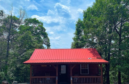 Mena Cabin | Romantic Cabin with Jacuzzi Tub. Ride-in Access to Wolf Pen Gap ATV trails