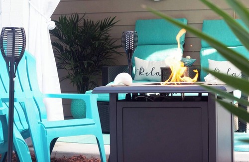Emerald Isle House | Romantic Celebrations Meet the Beach! [Suite Retreat]