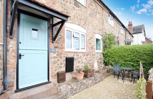 Malvern House | Romantic & Cosy Cottage with Direct Access to the Hills