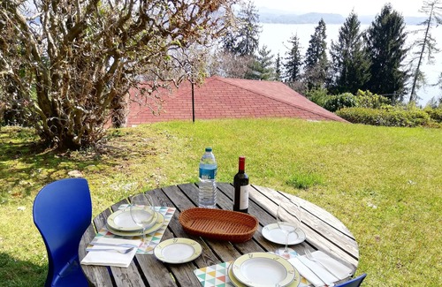 Belgirate House | Romantic cottage surrounded by greenery with lake view