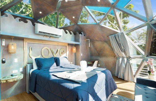 Potrero Hotel | Romantic Escape, Private Hot Tub, Gameroom, Near Beach, Exotic Birds, A/C