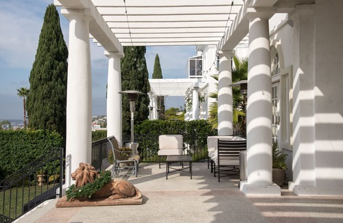 Middletown Apartment | Romantic Guest House, Spectacular Views, Close to everything , Private Hot Tub