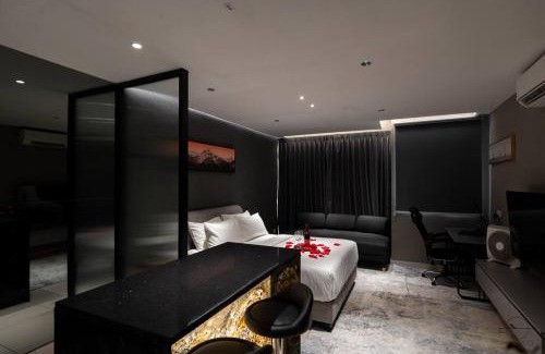 Johor Bahru Apartment | Romantic Homestay JB #Bathtub #Couple #Mood