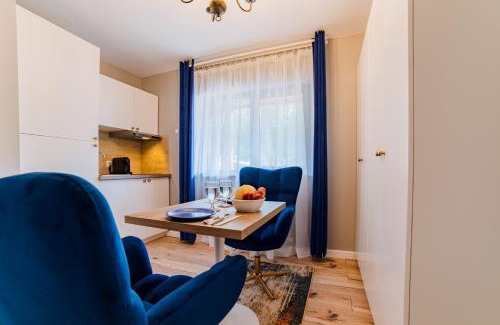 Busteni Apartment | Romantic Jacuzzi Zamora Apartments -Adults Only