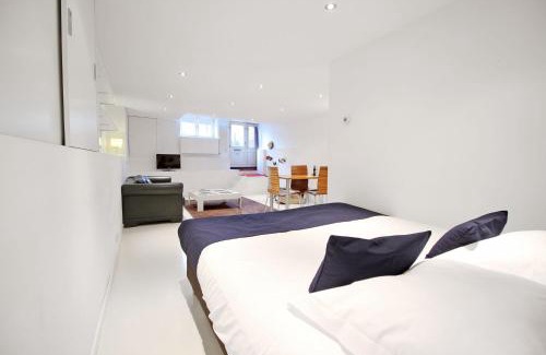 Grachtengordel-West Bed & Breakfast | Romantic Jordaan Canalsuite near Anne Frank House