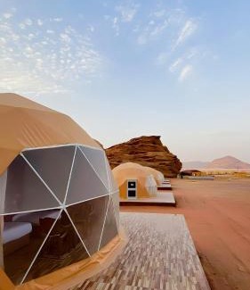 Wadi Rum Hotel | Romantic Moment Rum CAMP