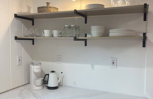 Strawberry Cottage | Romantic & Private Cottage for Two!