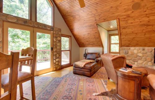 Gassville Apartment | Romantic River Retreat in Gassville