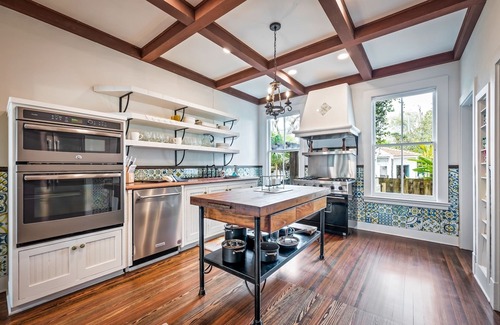 Downtown Historic District Villa | Romantic Spanish Casa and Carriage House and luxury pool escape