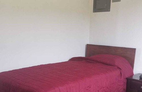 Canafistula House | Romantic Spanish Farm House w/hot tub — 15 min from Tamarindo beach!