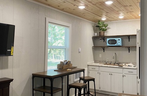 Mena Cottage | Romantic studio cottage, ride 2 Wolf Pen Gap, king, paved rd, fire pit, private.