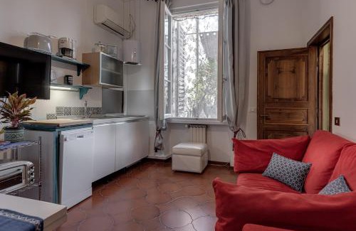 Sant' Ambrogio Apartment | Romantic Suite Home