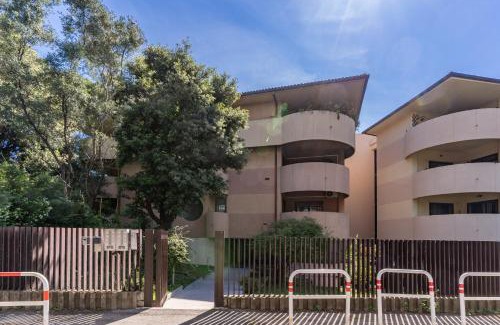 Quartiere XIII Aurelio Apartment | Romantic Vatican Attic Villa Pamphili