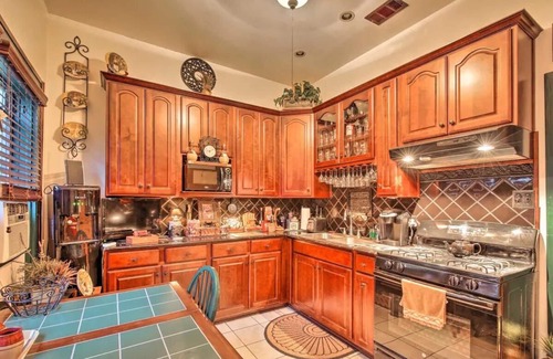 Tobin Hill Villa | Romantic Villa By The San Antonio Riverwalk