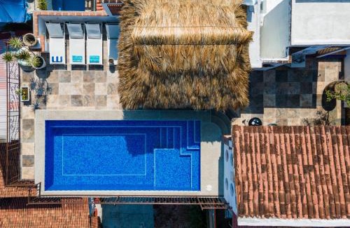 Alta Vista Apartment | Romantic Zone Alta Vista 1 bedroom, 2 bed, 2 bath, Caracol 2
