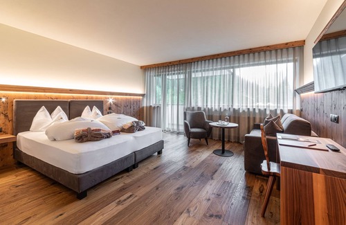 Valle San Silvestro Hotel | Romantik Hotel Santer
