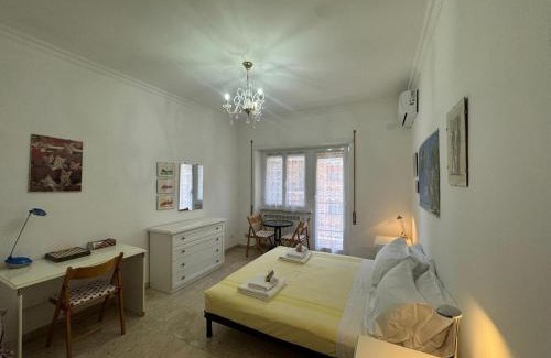Garbatella Apartment | Rome in Retro Style