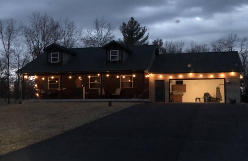 Nekoosa House | Rome Ranch Retreat – Golf+Lake+Pool+ATV+Dog