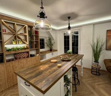 Terazije Apartment | Romero Velvet Nights