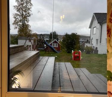Tromsdalen Apartment | Romslig hybel leilighet