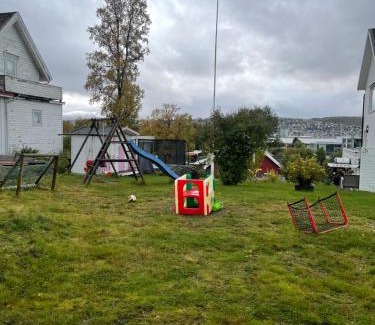 Tromsdalen Apartment | Romslig hybel leilighet