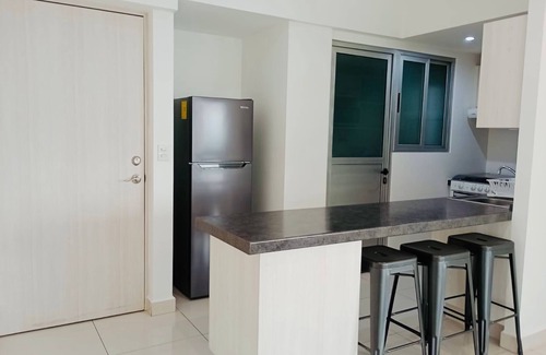 Alvaro Obregon House | Romulo Ofarril 2parking/3be/2ba